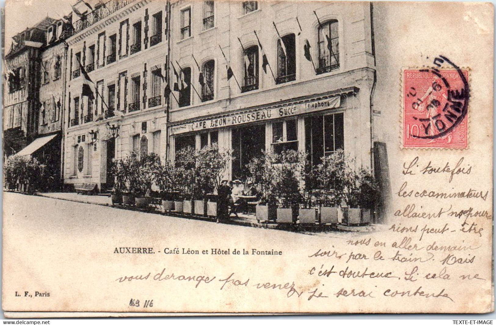 89 AUXERRE - Cafe Leon & Hotel De La Fontaine. - Auxerre