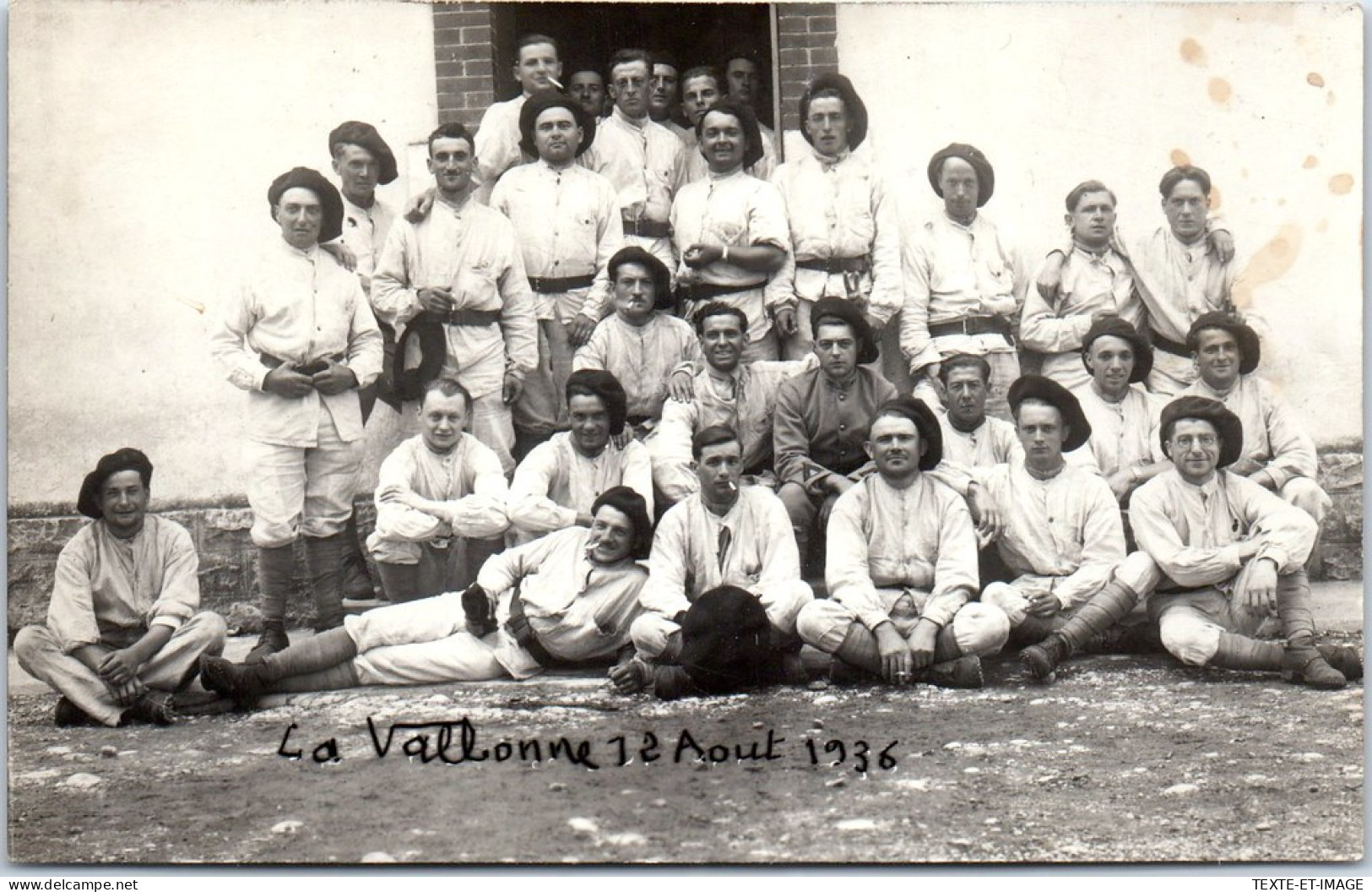 01 LA VALBONNE - CARTE PHOTO - Souvenir Du 12 Aout 1936 - Unclassified