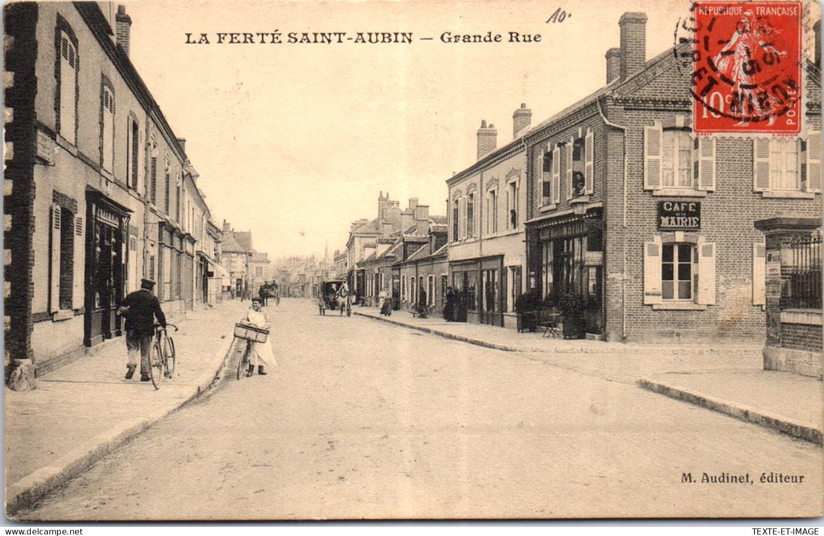 45 LA FERTE - Vue D'ensemble De La Grande Rue  - La Ferte Saint Aubin