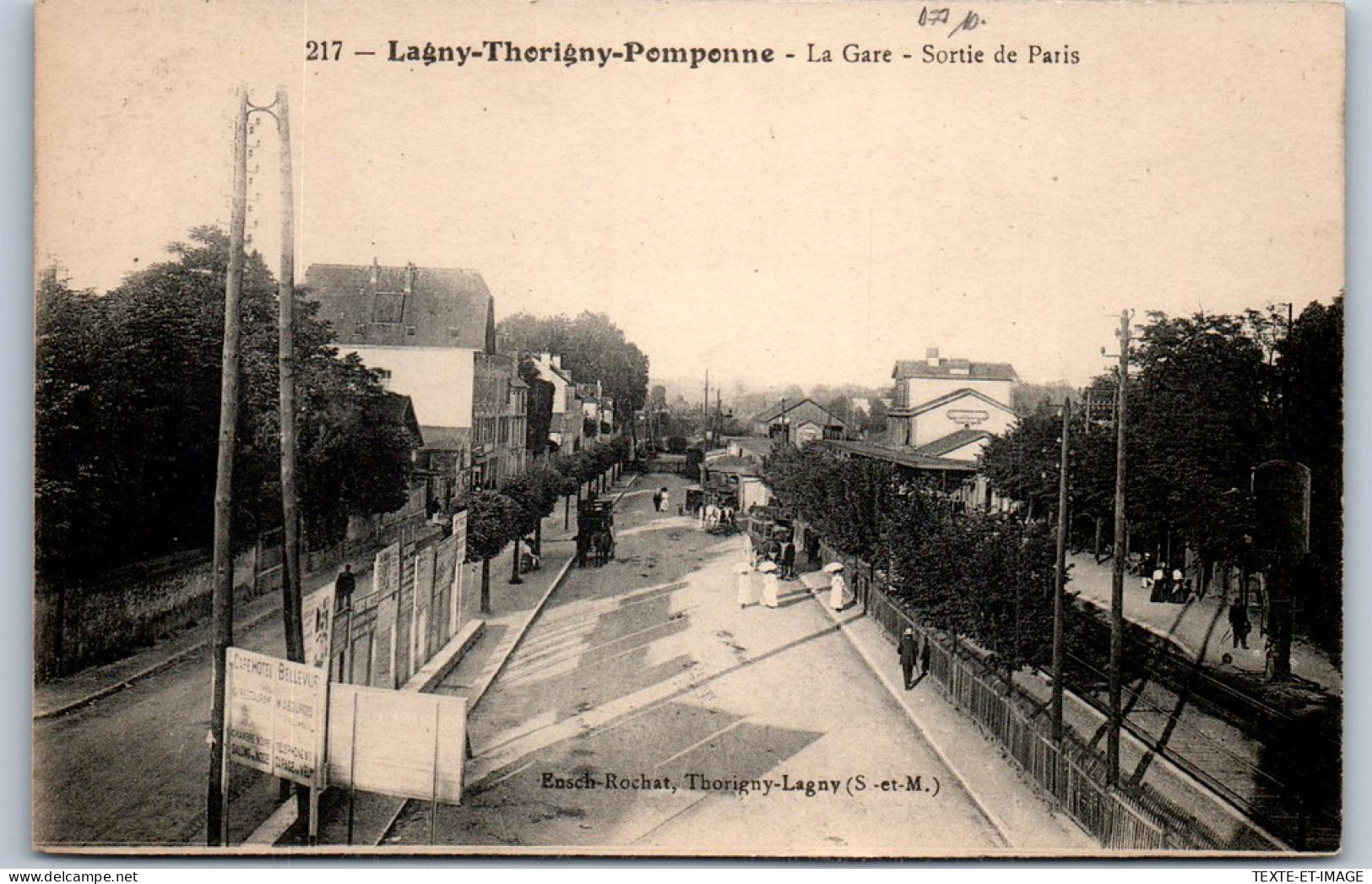 77 LAGNY THORIGNY POMPONNE - La Gare, Sortie De Paris. - Lagny Sur Marne