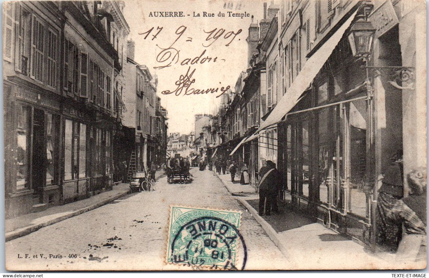 89 AUXERRE - Vue De La Rue Du Temple. - Auxerre