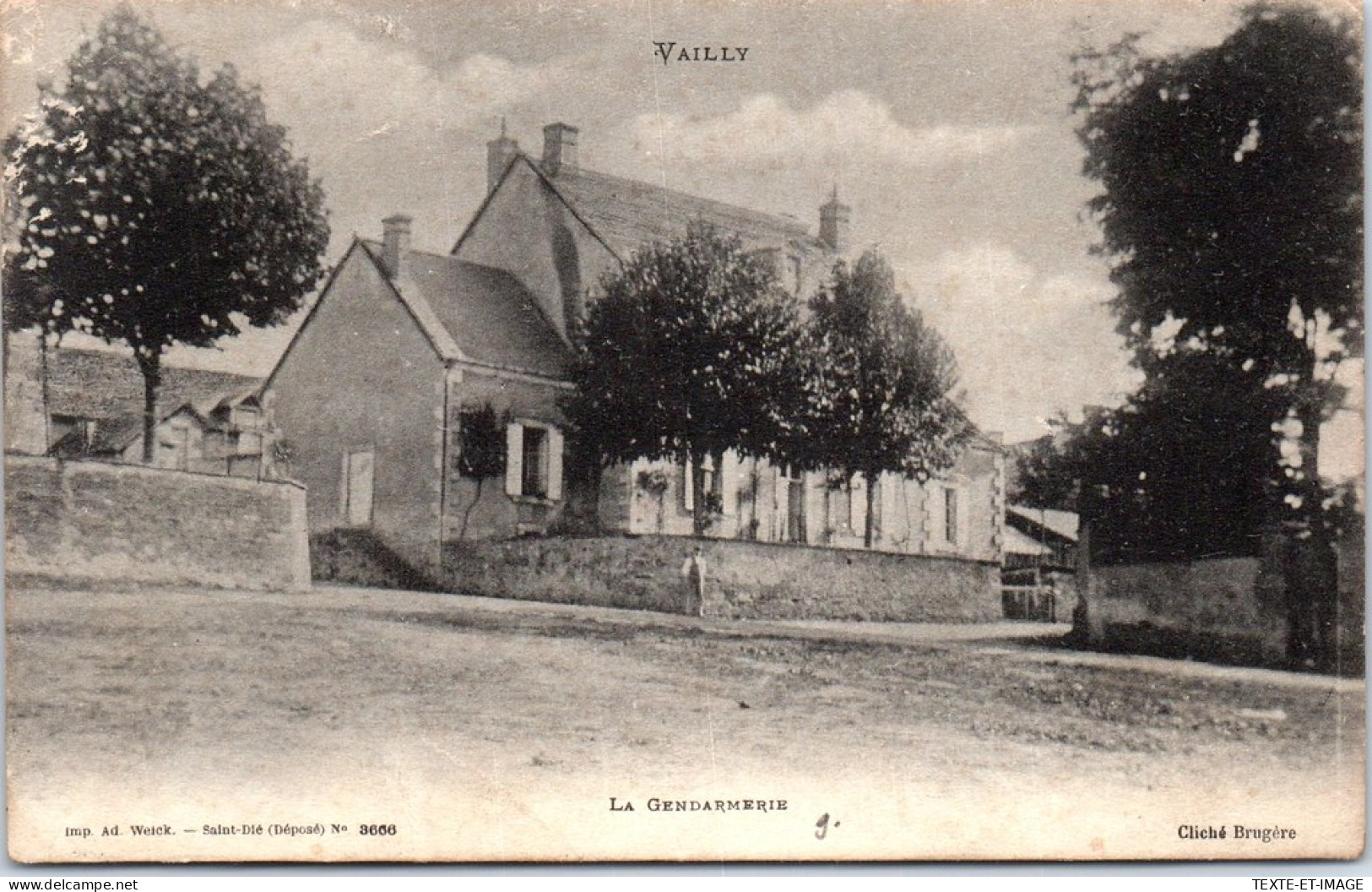 18 VAILLY - La Gendarmerie.  - Andere & Zonder Classificatie