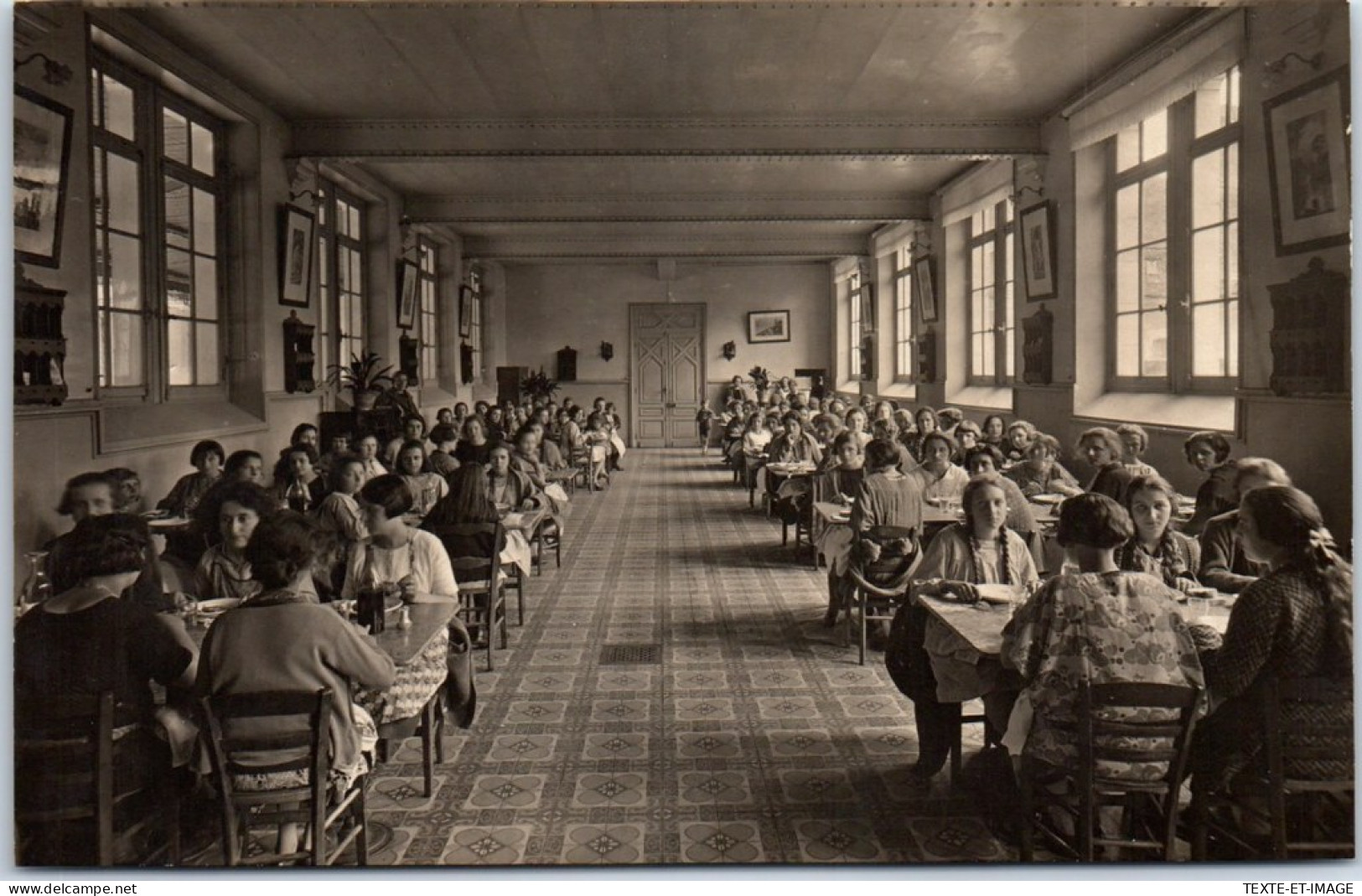 89 AUXERRE - CARTE PHOTO - Salle A Manger Ecole De Filles 1926 - Auxerre