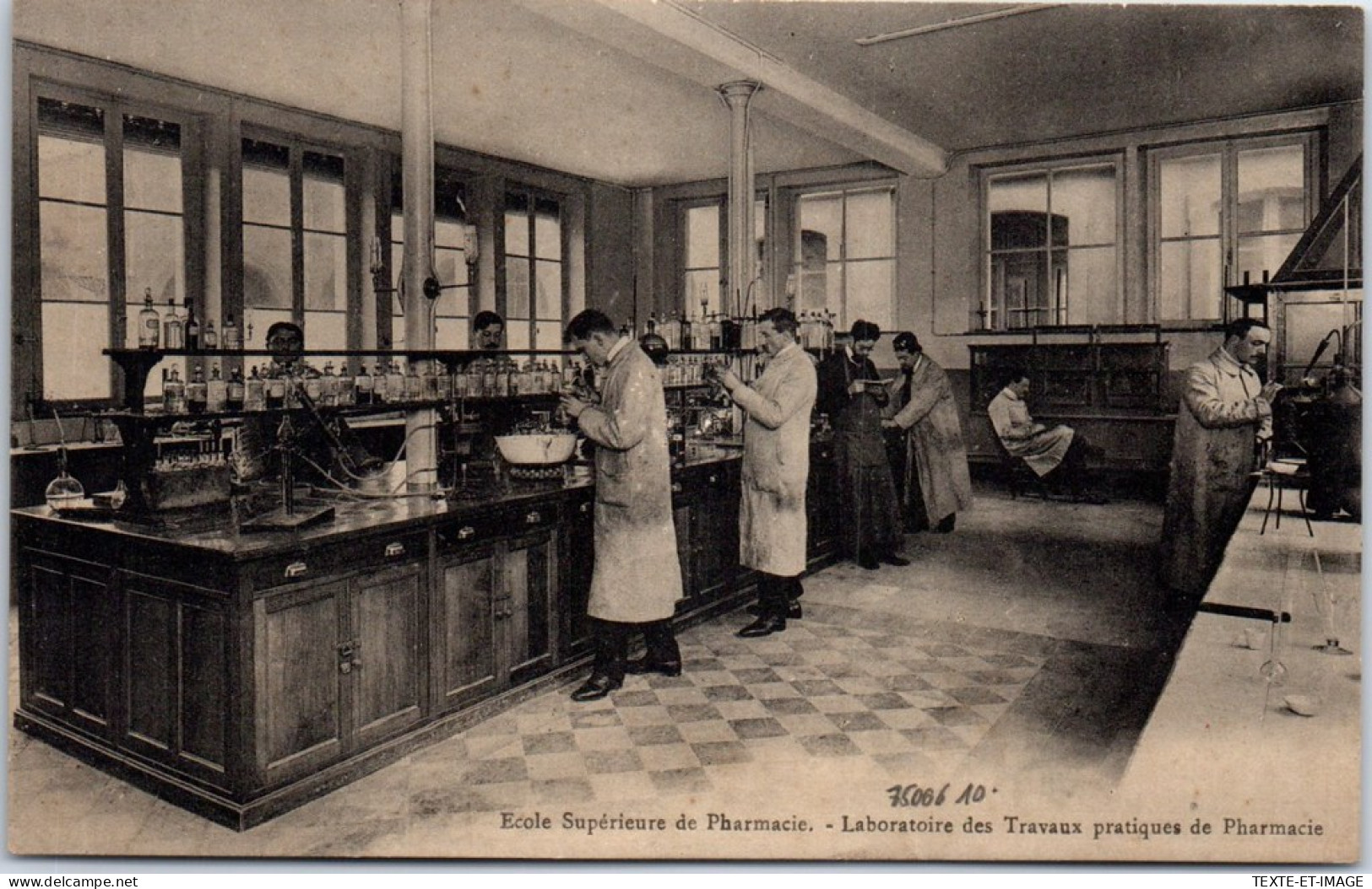 75006 PARIS - Ecole De Pharmacie, Laboratoire Des Travaux  - Paris (06)