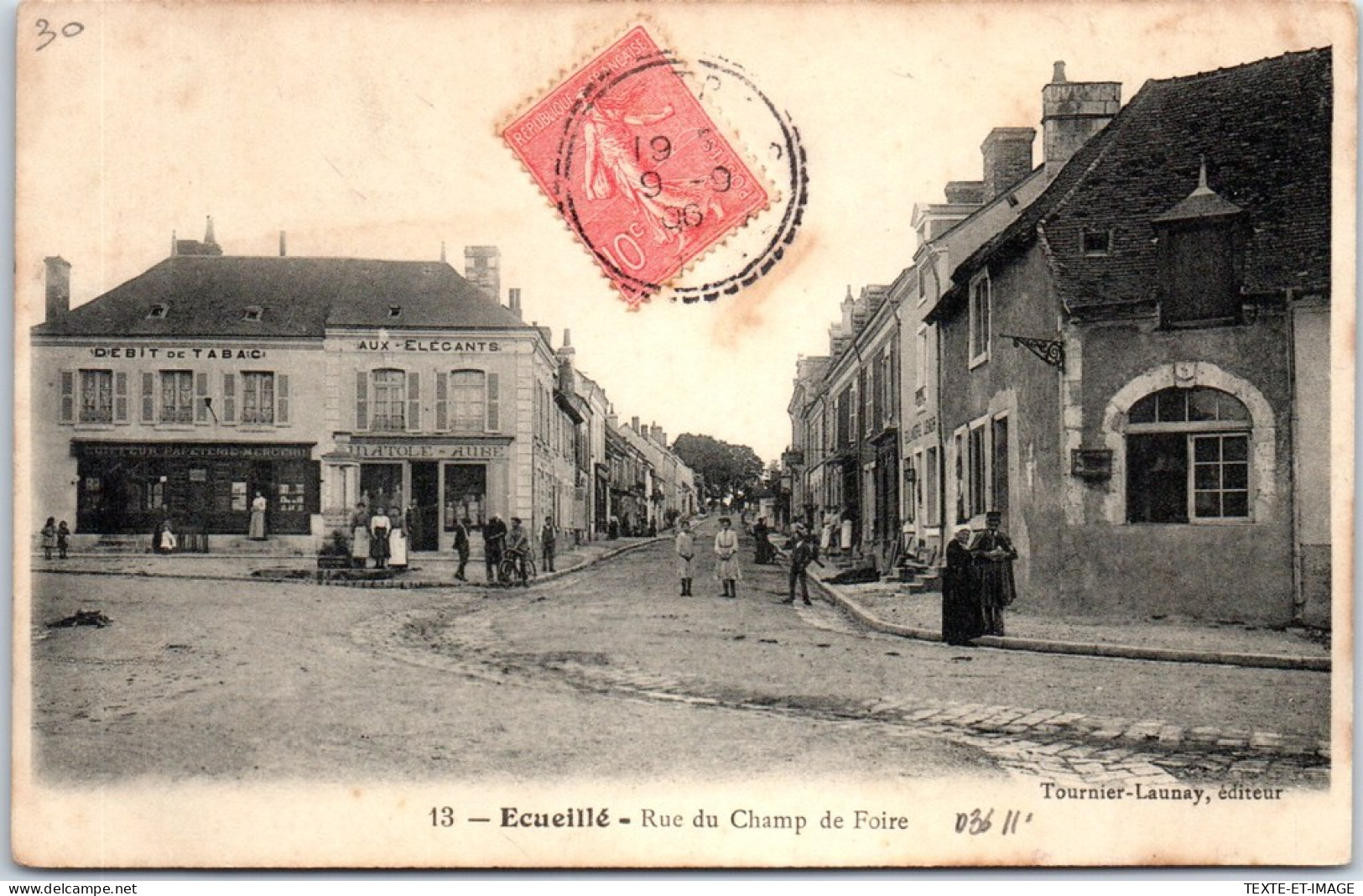 36 ECUEILLE - Vue De La Rue Du Champ De Foire.  - Andere & Zonder Classificatie