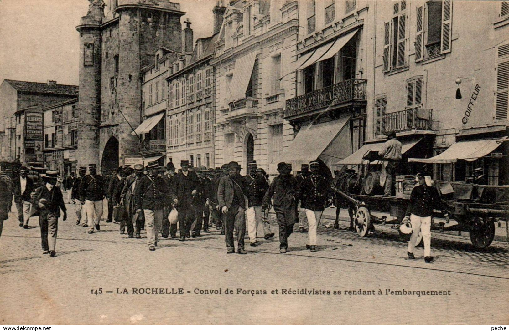 N°2588 W -cpa La Rochelle -convoi De Forçats- - La Rochelle