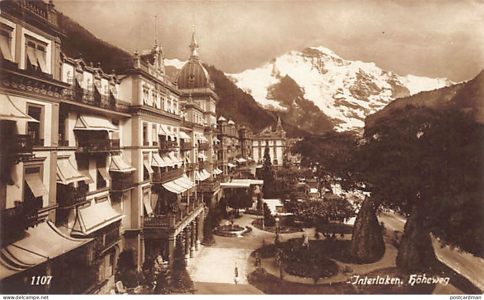 INTERLAKEN (BE) Höheweg - Verlag Schild 1107 - Interlaken