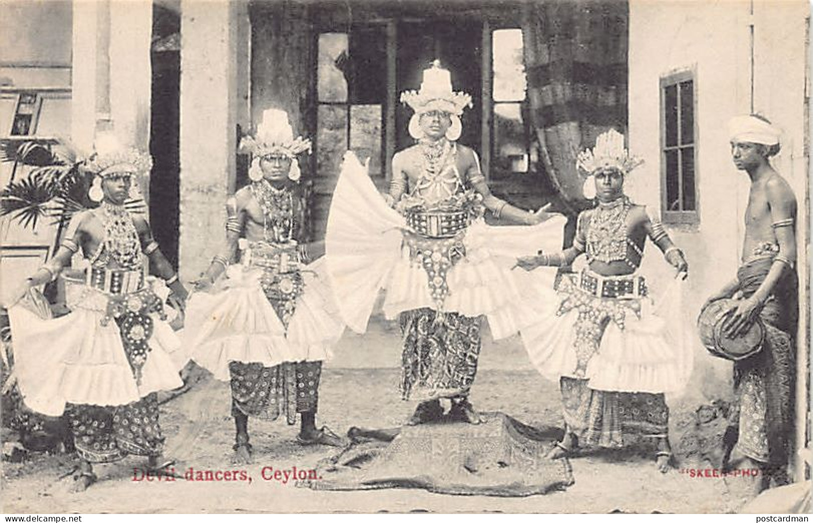 SRI LANKA - Devil Dancers - Publ. Skeen  - Sri Lanka (Ceilán)