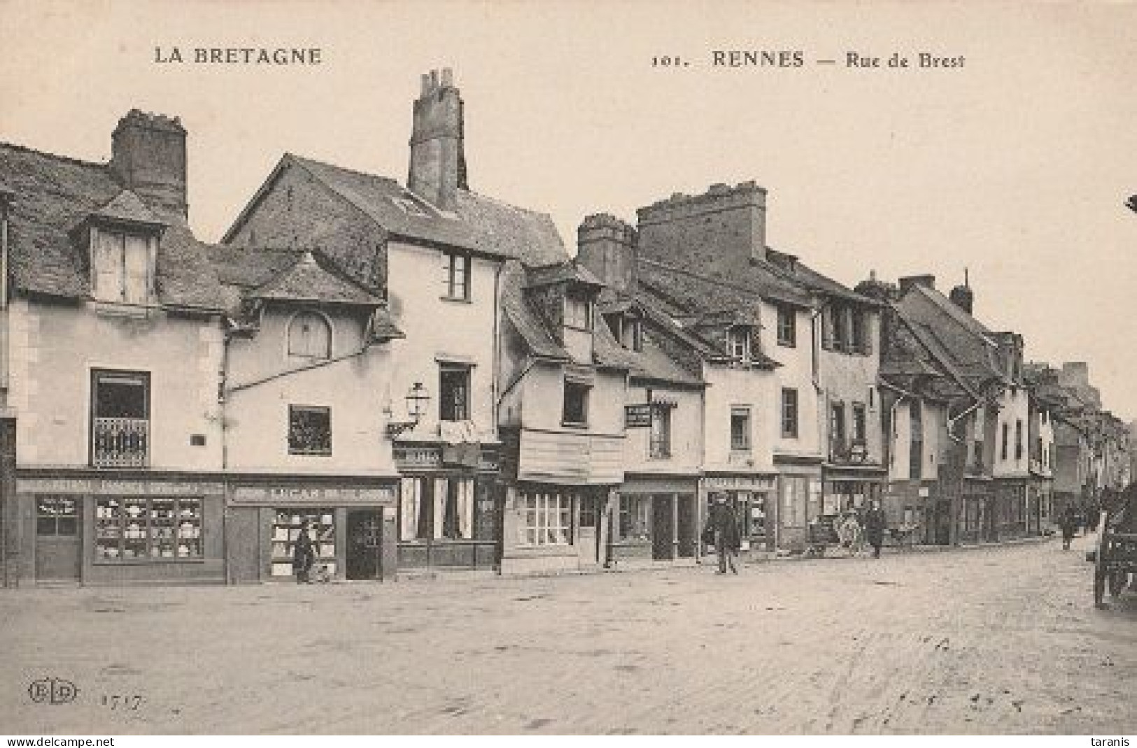 RENNES - Rue De Brest - SAGE-FEMME, PETROLE ESSENCE - CPA Bon Etat (voir Scan) - Rennes