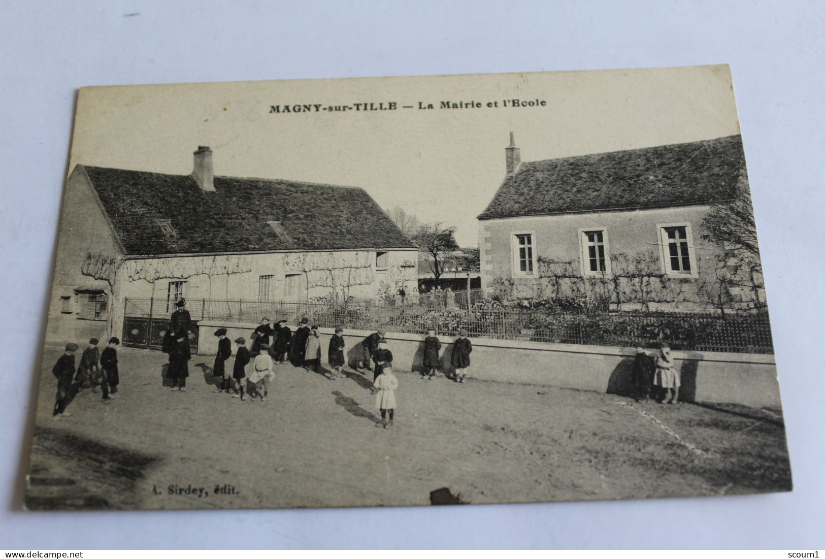 Magny Sur Tille - La Mairie Et L'école - Other & Unclassified