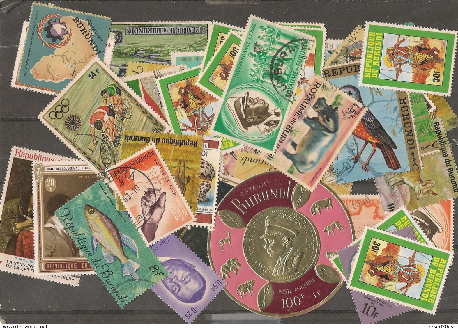 Lot De Timbres Anciens De Burundi (10 Grammes) - Lots & Kiloware (mixtures) - Max. 999 Stamps