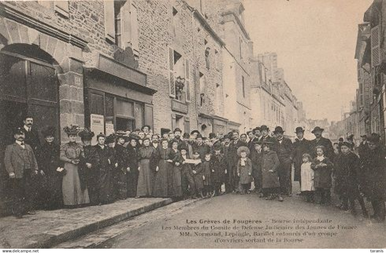 FOUGERES - Les Grèves De... - Bourse Indépendante... - CPA Bon Etat (voir Scan) - Fougeres