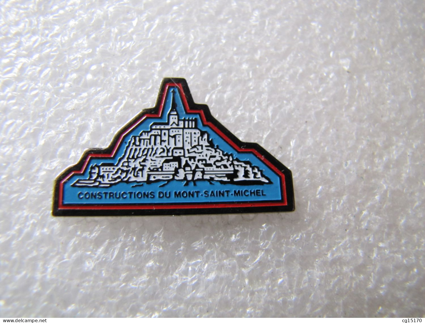 PIN'S  CONSTRUCTIONS DU  MONT SAINT MICHEL - Villes