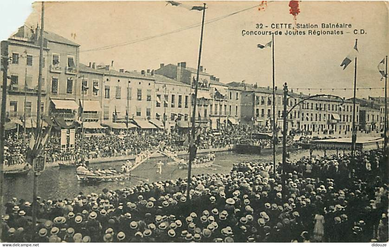 34 - Sète - Concours De Joutes Régionales - Animée - Etat écornée En Haut à Droite - CPA - Voir Scans Recto-Verso - Sete (Cette)