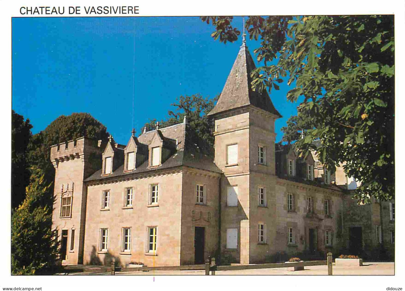 87 - Vassivière En Limousin - Le Château - CPM - Carte Neuve - Voir Scans Recto-Verso - Autres & Non Classés