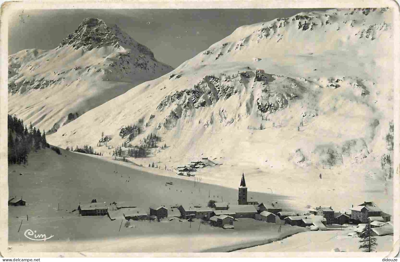 73 - Val D'Isère - Vue Générale - Bellevarde Et Pointe Du Charvet - CPSM Format CPA - Etat Pli Visible - Voir Scans Rect - Val D'Isere