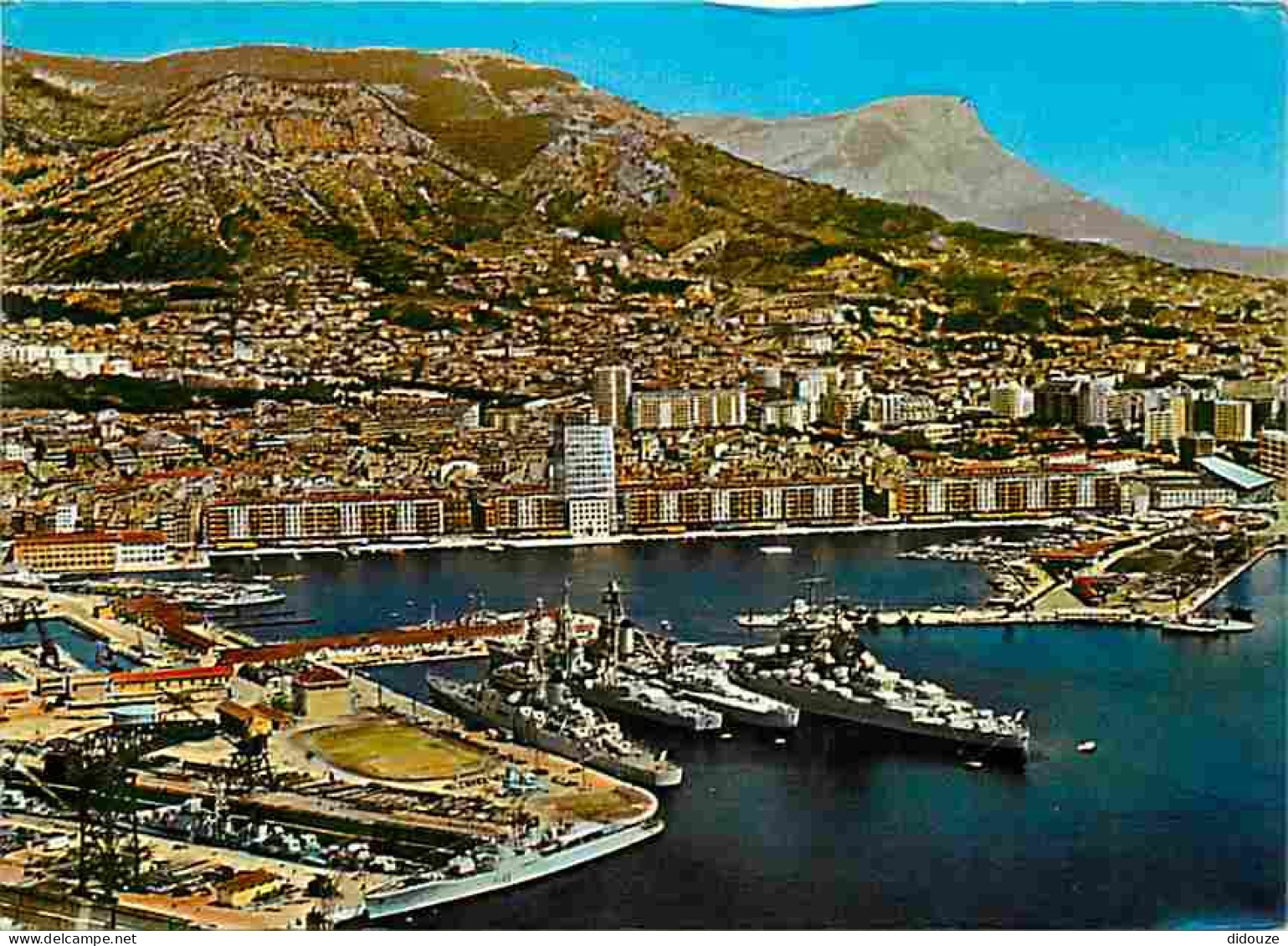 83 - Toulon - La Rade - Le Faron - Le Coudon - Navires De Guerre - Bateaux - CPM - Voir Scans Recto-Verso - Toulon