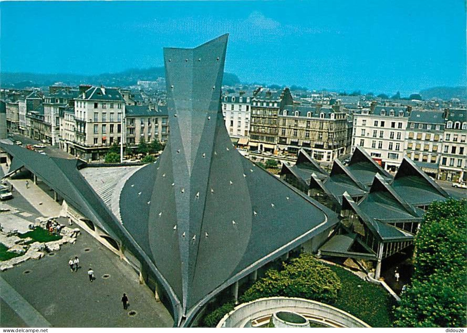 76 - Rouen - L'église Sainte-Jeanne D'Arc - Place Du Vieux Marché - Carte Neuve - CPM - Voir Scans Recto-Verso - Rouen