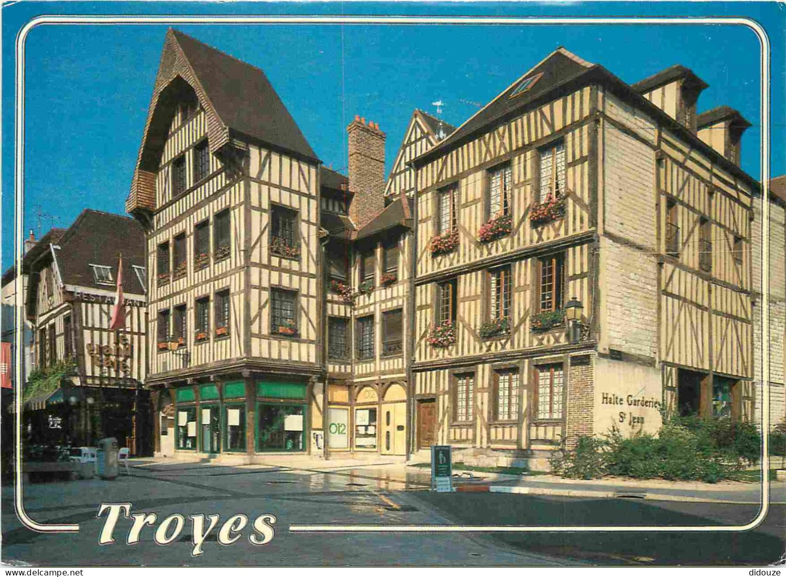 10 - Troyes - Maisons Du XVIe Siècle Dans Le Secteur Piétonnier - Place Alexandre Israël - Vieilles Maisons Champenoises - Troyes