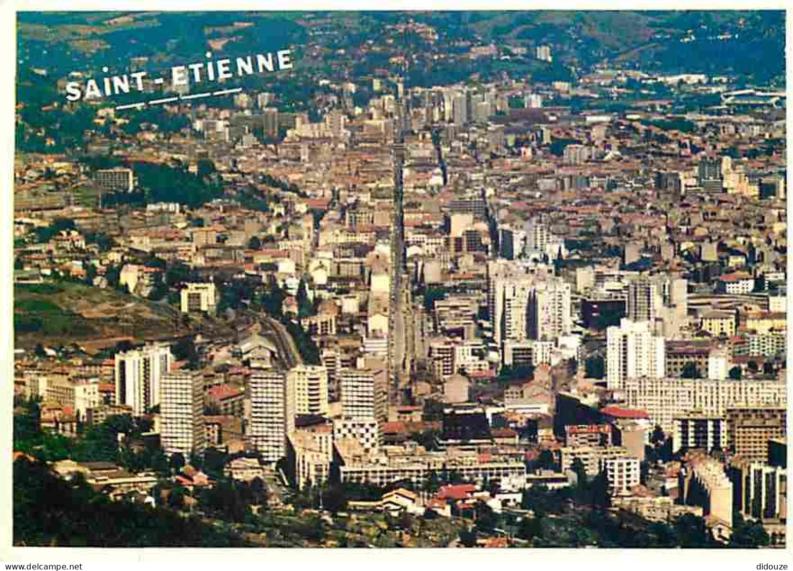 42 - Saint-Etienne - Vue Générale Aérienne - CPM - Voir Scans Recto-Verso - Saint Etienne