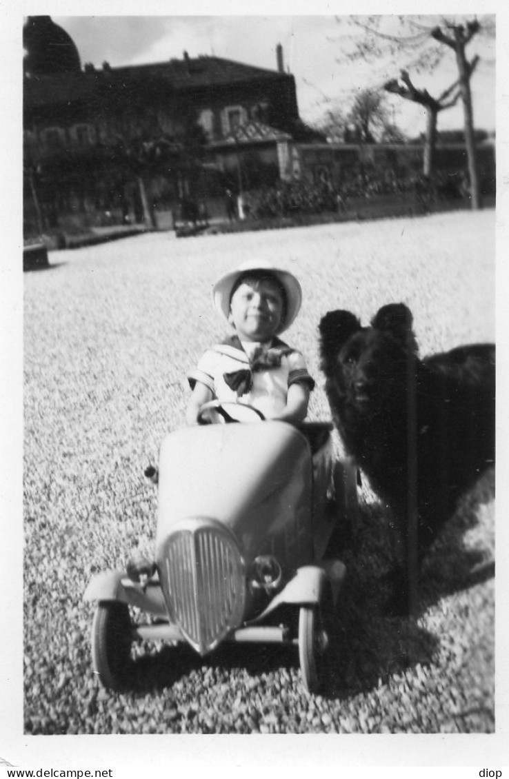 Photo Vintage Paris Snap Shop -enfant Child Voiturette Carting Chien Dog - Sonstige & Ohne Zuordnung