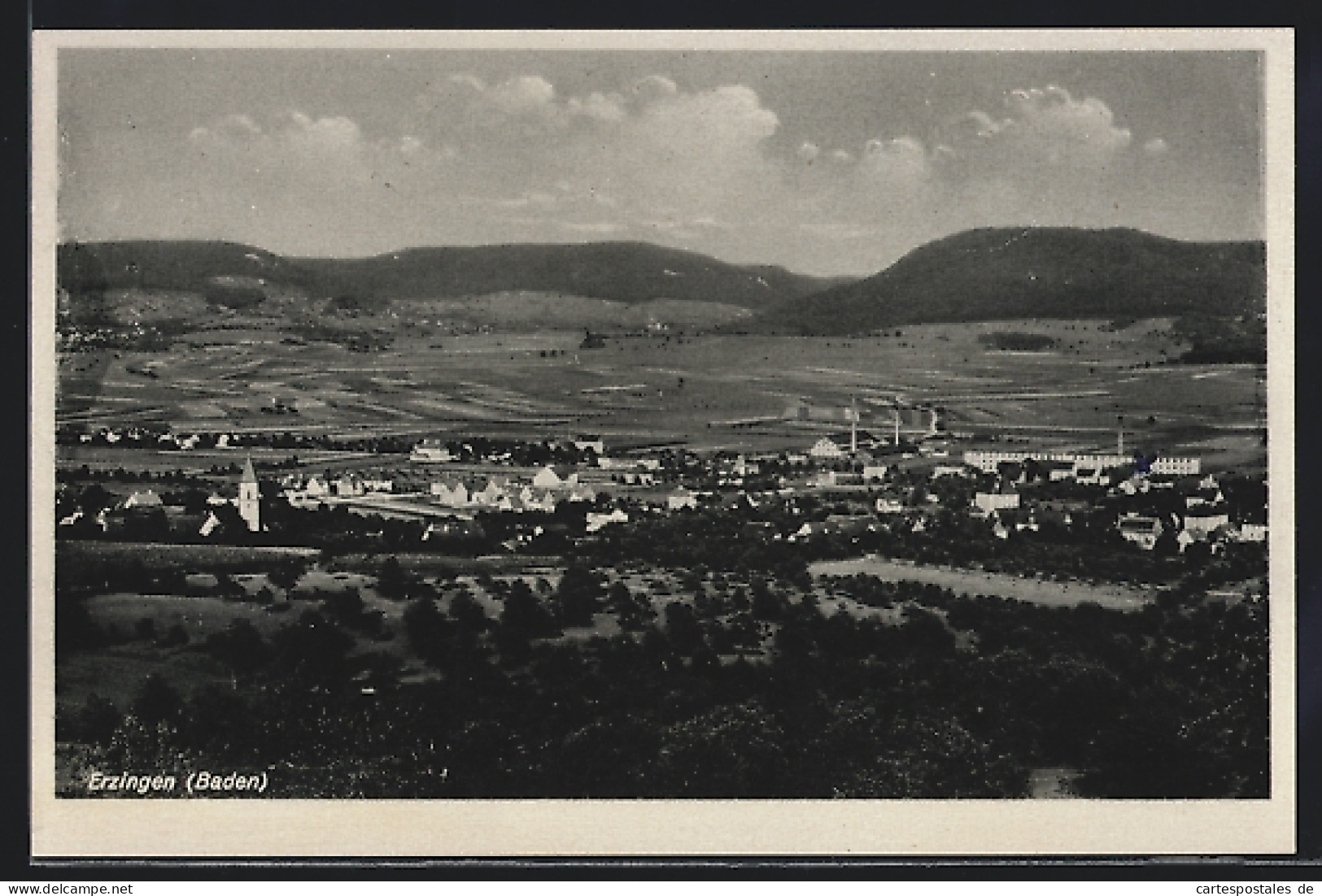 AK Erzingen /Baden, Teilansicht Mit Kirche  - Baden-Baden