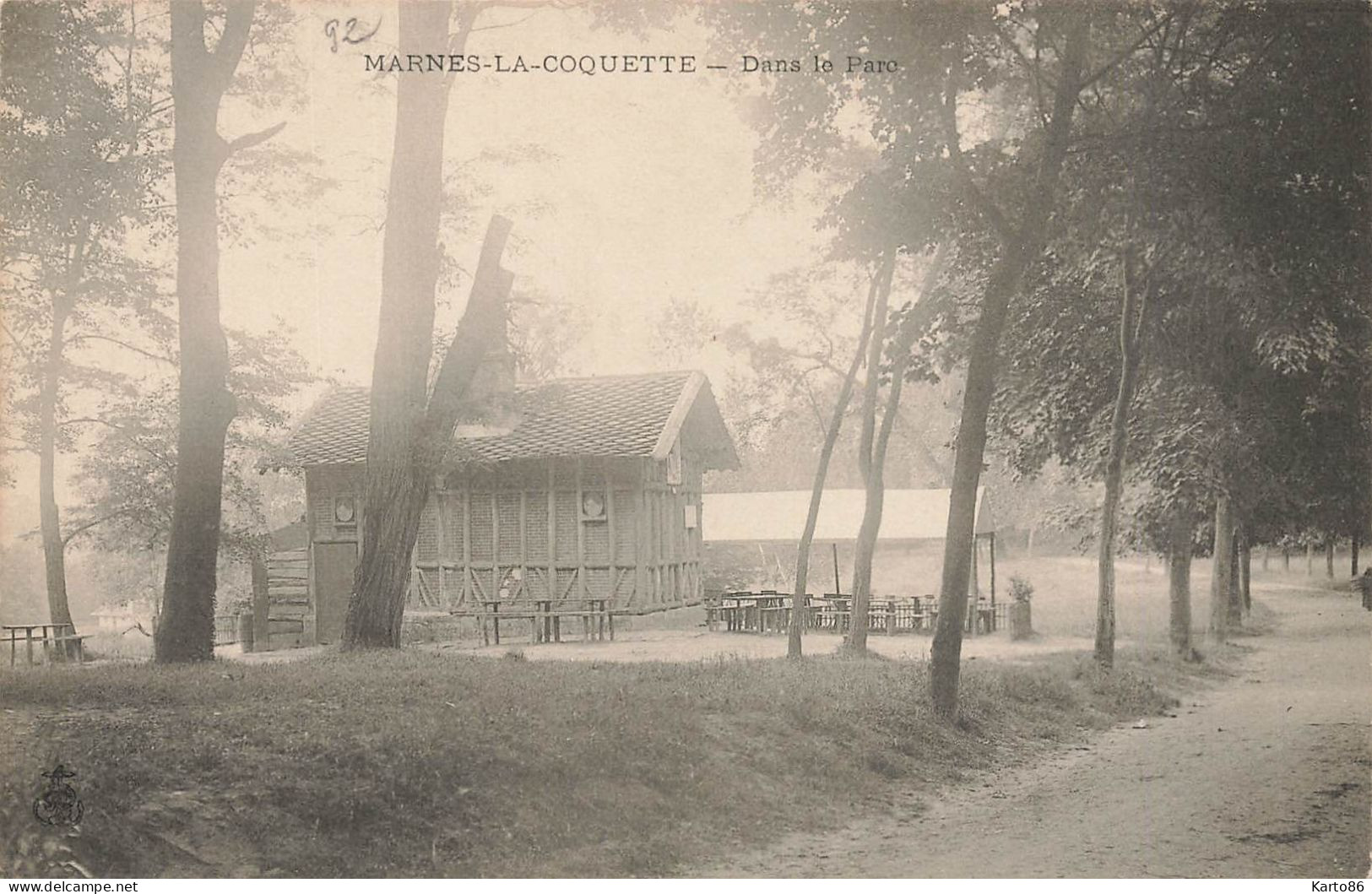 Marnes La Coquette * Dans Le Parc , Buvette Café - Sonstige & Ohne Zuordnung