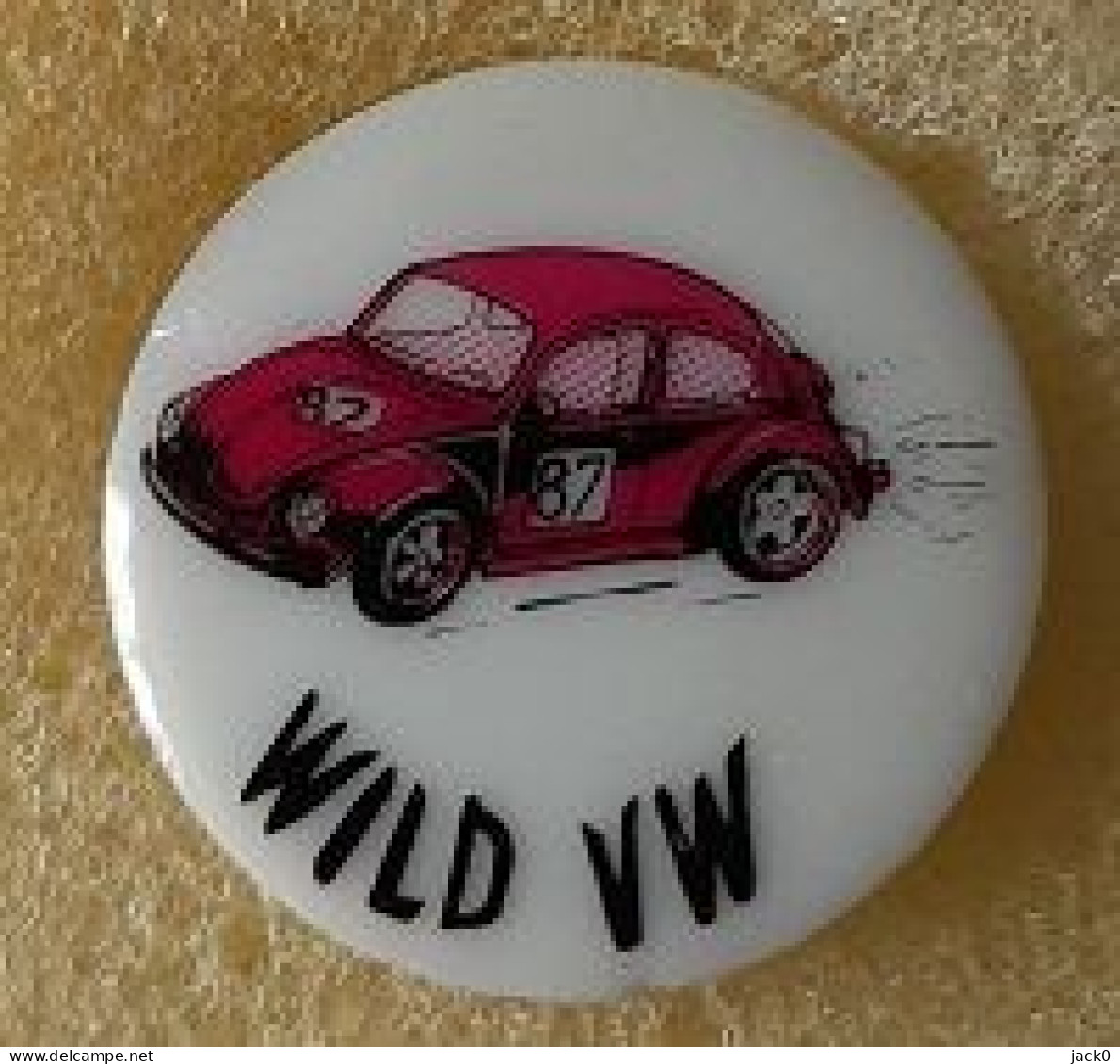 Pin' S  Rond, Sport   Automobiles  Rallye  VW  Coccinelle  Rouge  N° 87  Verso  THOSCA  LIMOGES  FRANCE - Volkswagen