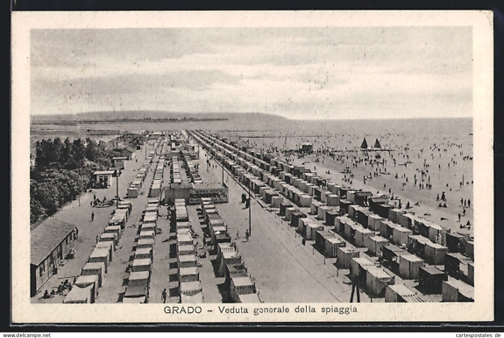 Cartolina Grado, Veduta Generale Della Spiaggia  - Sonstige & Ohne Zuordnung