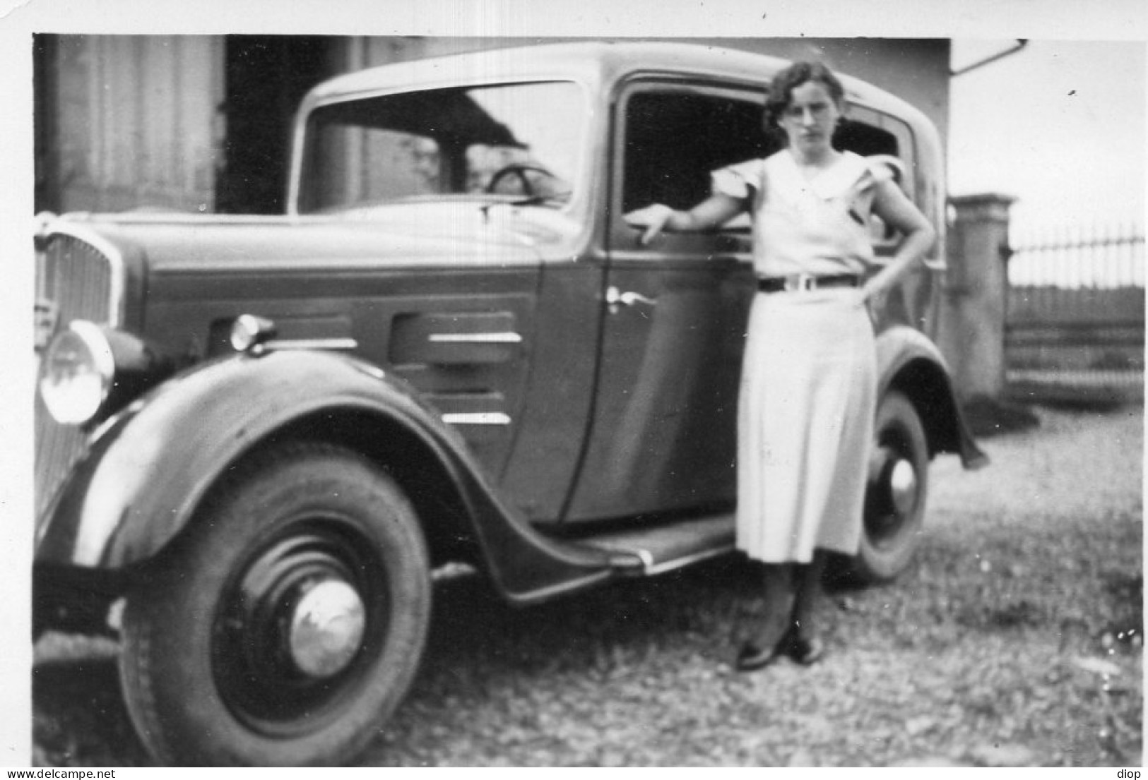 Photo Vintage Paris Snap Shop- Femme Women Car Voiture  - Automobile