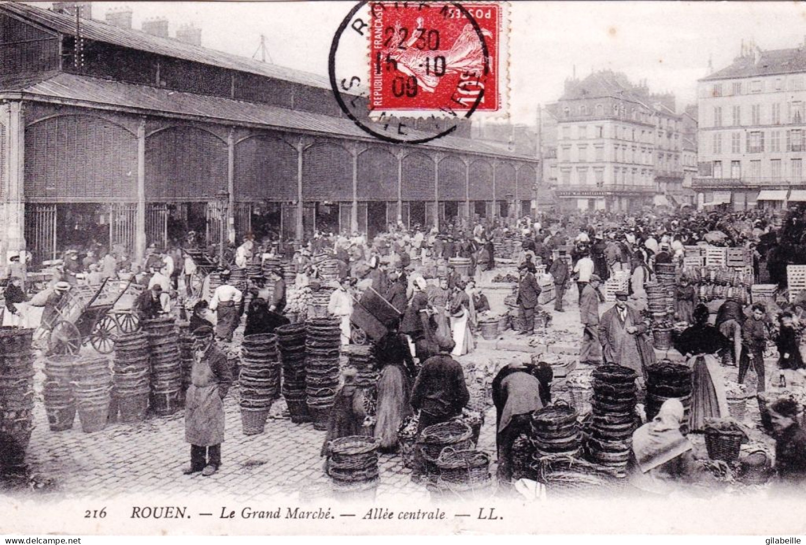 76 - Seine Maritime - ROUEN - Le Grand Marché - Allée Centrale - Rouen