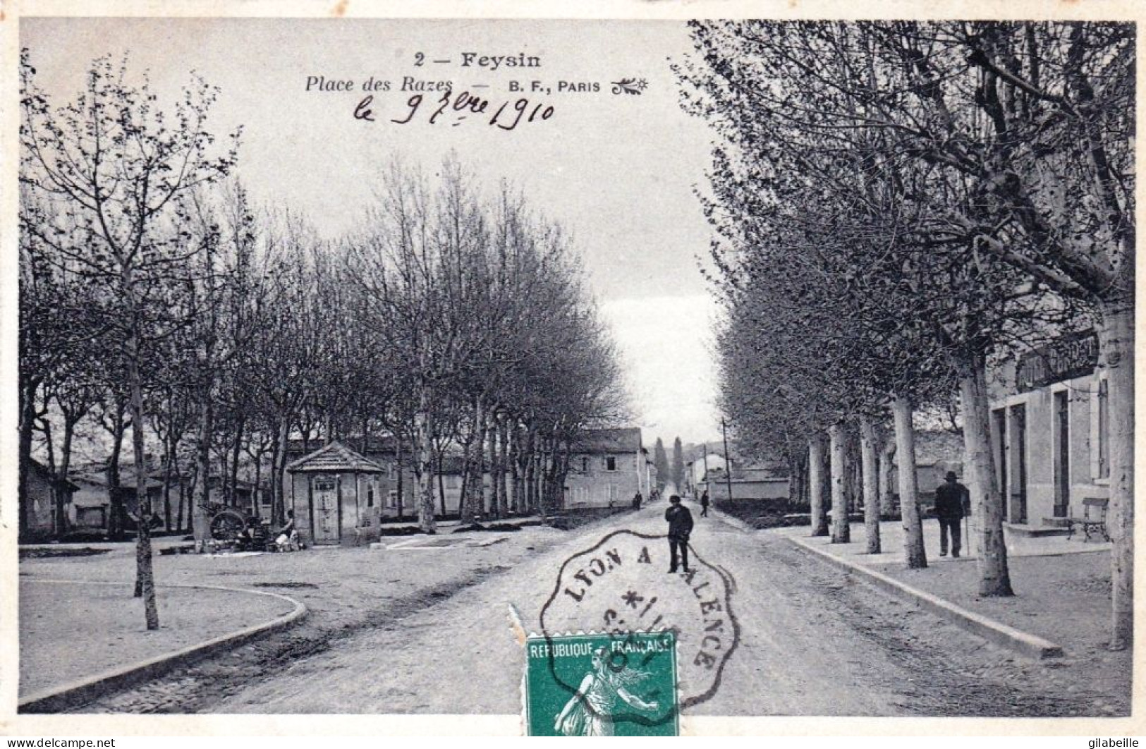 69 - Rhone -  FEYSIN - Place Des Razes - Feyzin