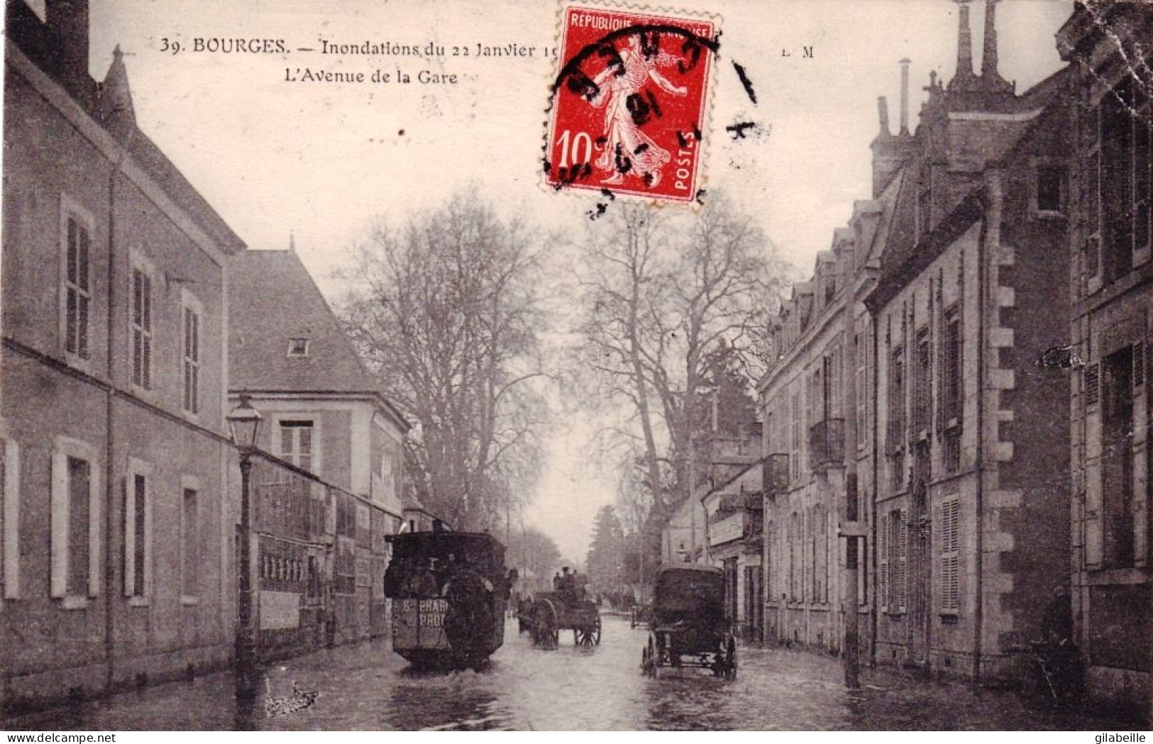 18 - Cher -  BOURGES - Inondations Du 22 Janvier 1910  - Avenue De La Gare - Bourges