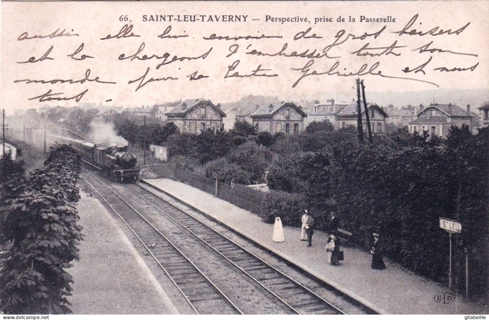 95 - Val D Oise - SAINT LEU TAVERNY - Perspective Prise De La Passerelle - Train Vapeur Entrant En Gare - Autres & Non Classés