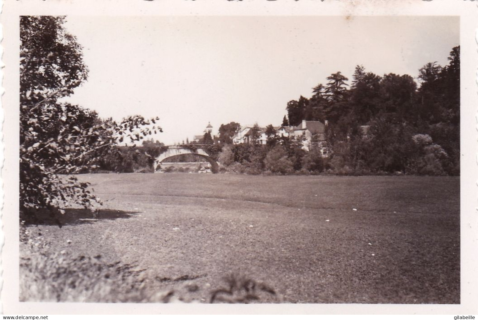 Photo 9.0 X 6.3 -  COARRAZE   (64 ) Le Pont Pres Du Chateau  - Aout 1934 - Places