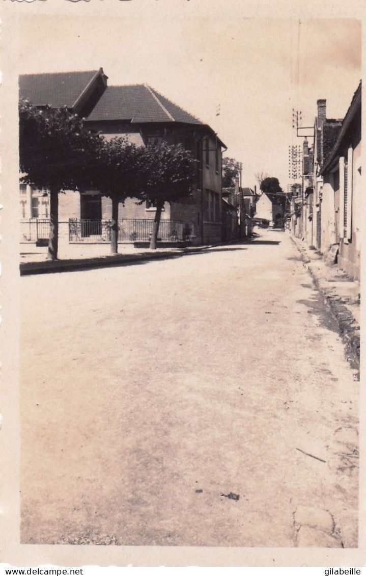 Photo 8.6 X 5.6 - 89 - Yonne - Laroche-Saint-Cydroine Vue Sur La Rue Principale - Aout 1946 - Places