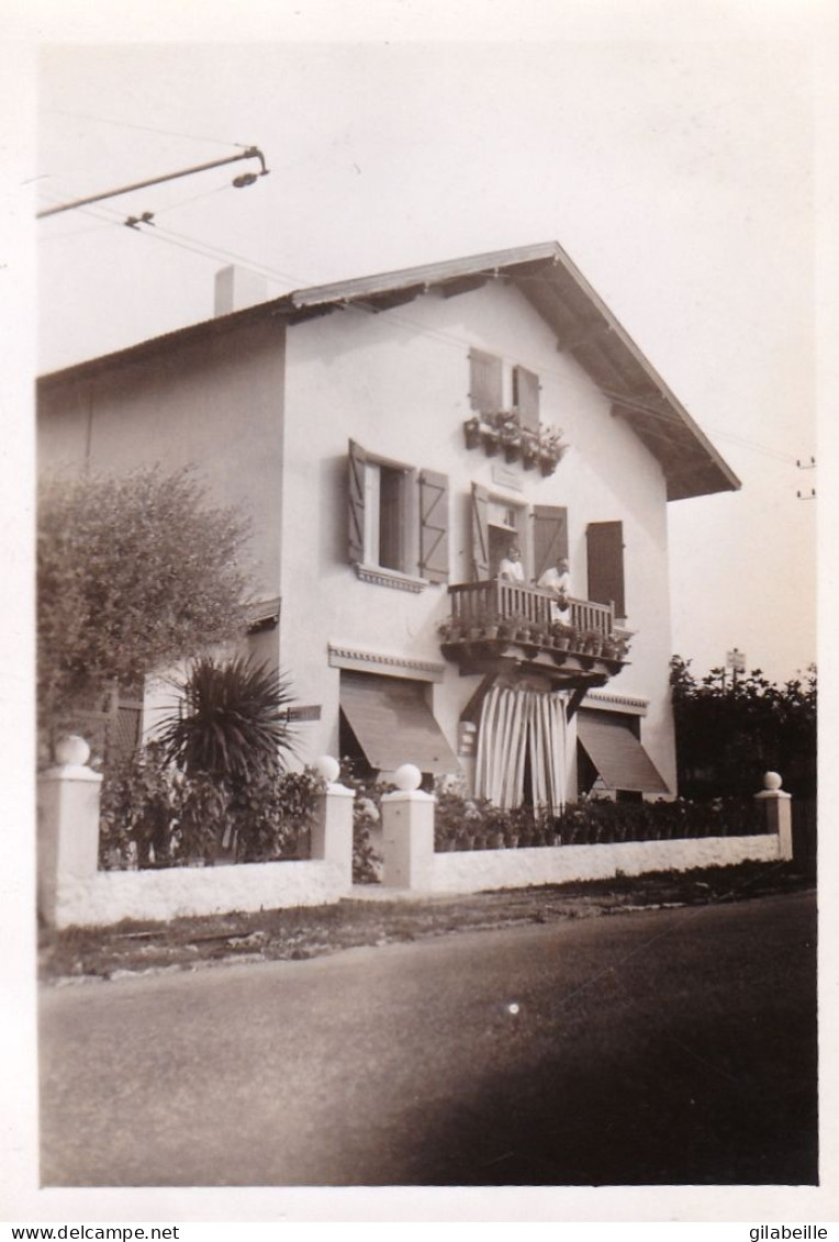 Photo  8.7 X 6.00 - BIDART ( 64 ) Une Villa - Aout 1934 - Places