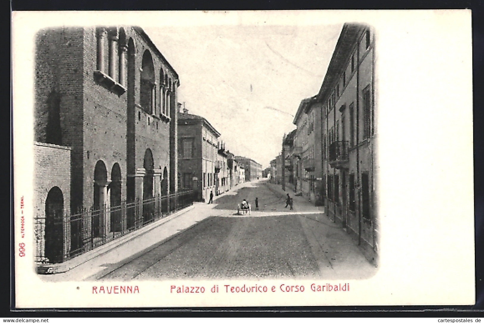 Cartolina Ravenna, Palazzo Di Teodurico E Corso Garibaldi  - Ravenna