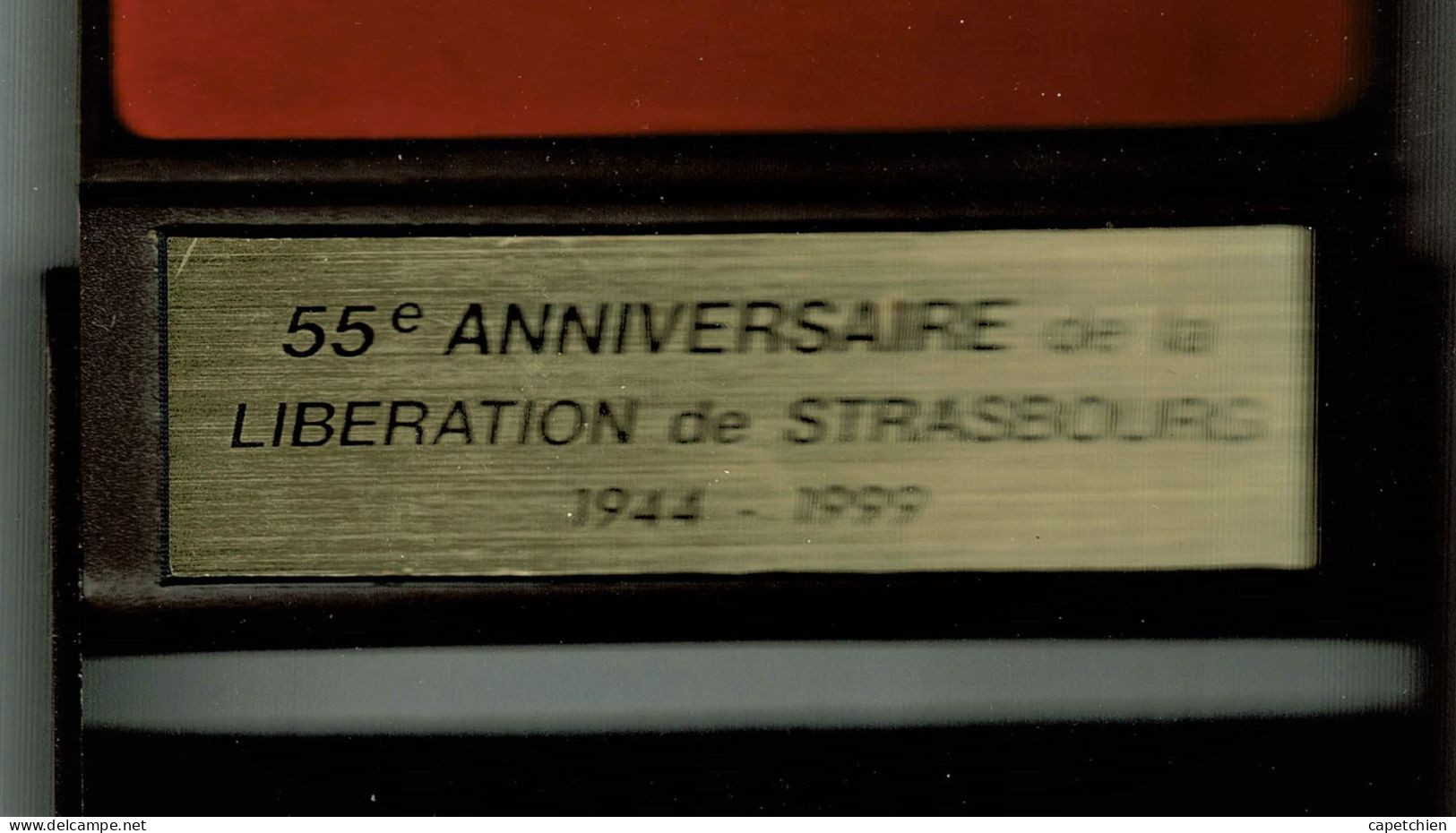 MEDAILLE 55 ANS  DE LA LIBERATION De STRASBOURG /  1944 - 1999 ( Avec écrin ) - Autres & Non Classés