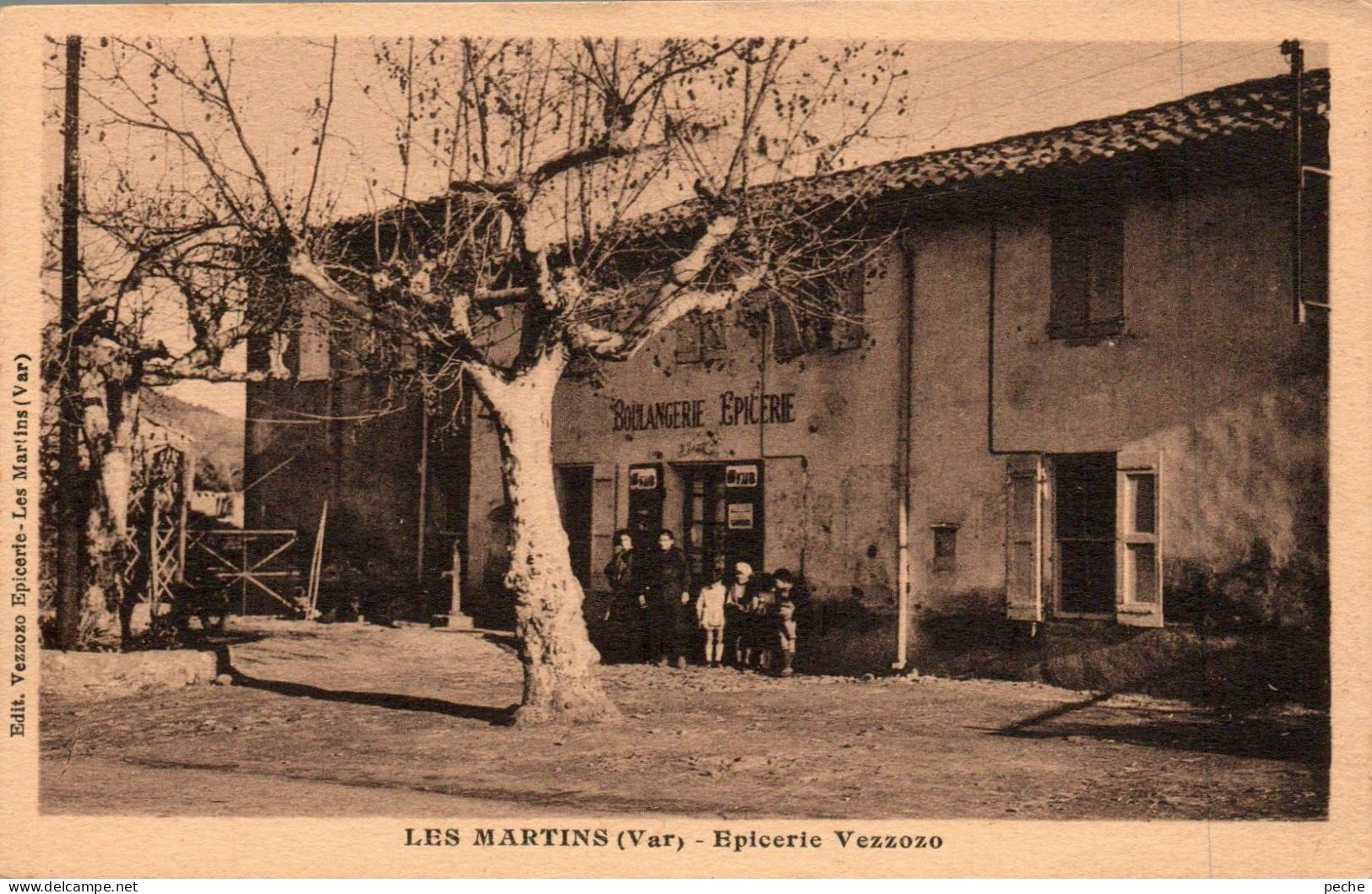 N°2619 W -cpa Les Martins -épicerie Vezzozo- - Other & Unclassified