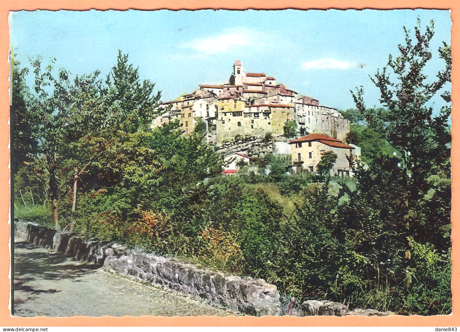 Ppgf/ CPSM Grand Format - ALPES MARITIMES - BERRE LES ALPES - VUE DE LA ROUTE - Autres & Non Classés