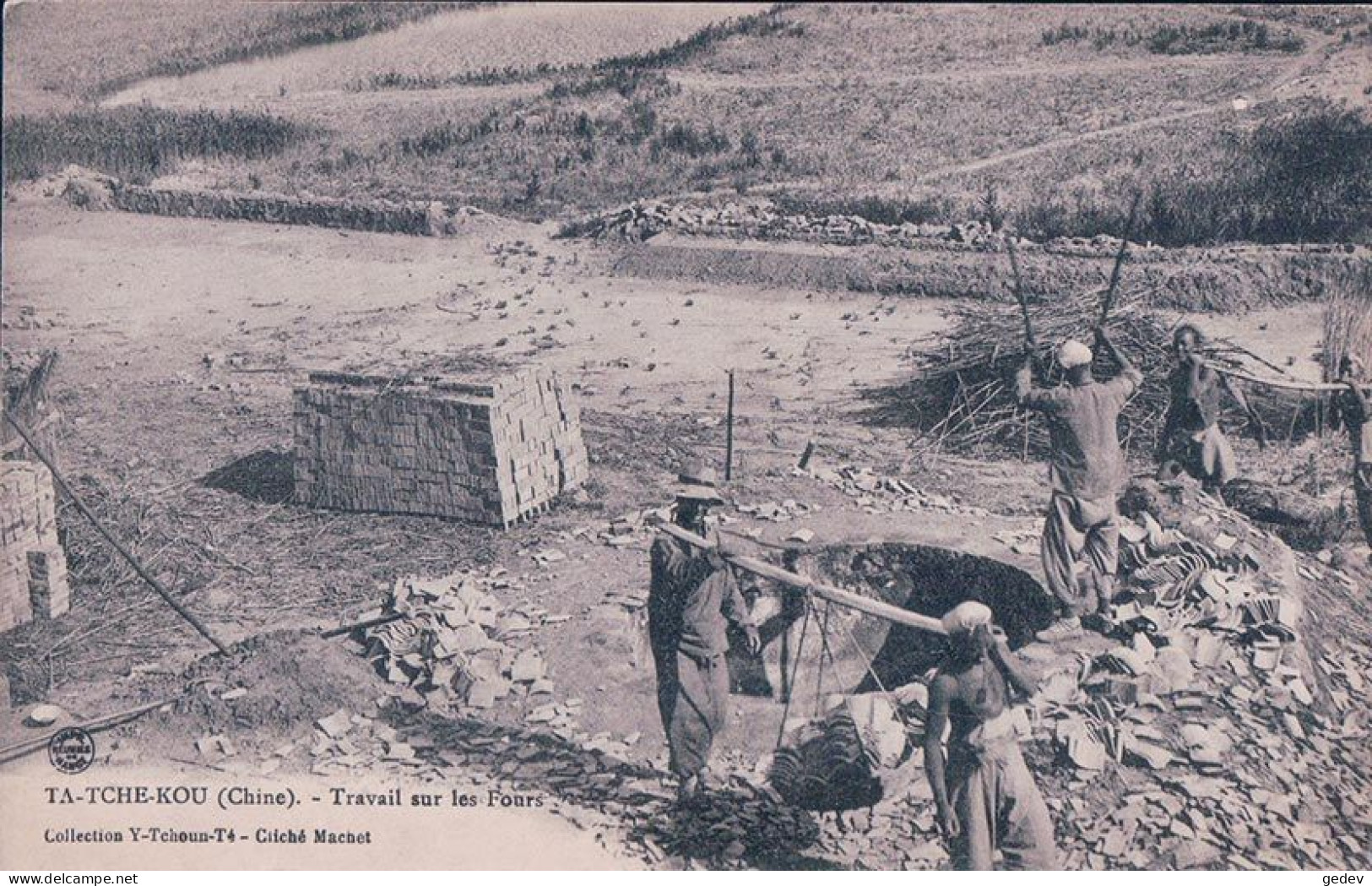 Chine, Ta-Tche-Kou, Travail Sur Les Fours (633) - Chine