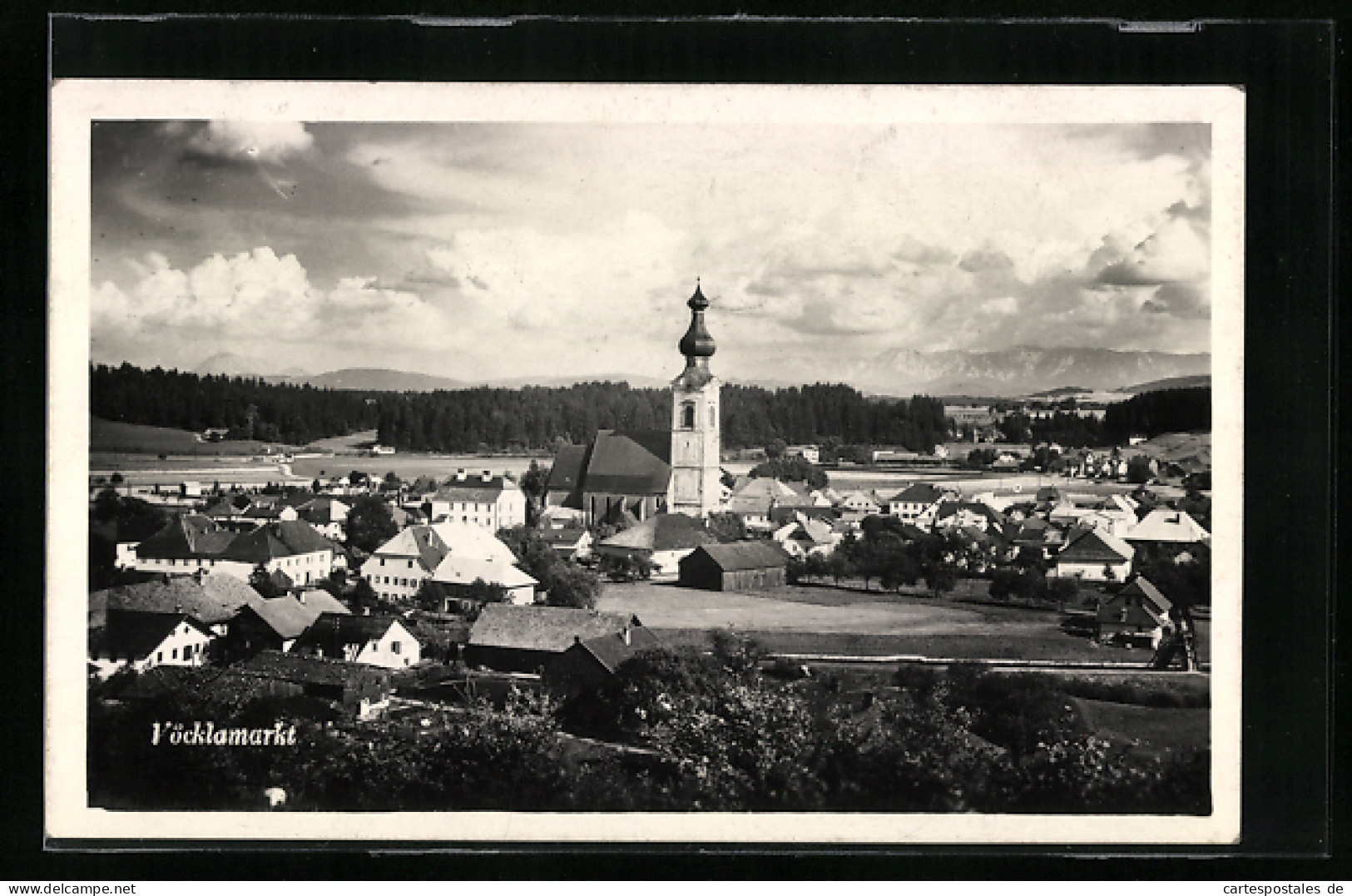 AK Vöcklamarkt, Ortsansicht Mit Kirche  - Autres & Non Classés