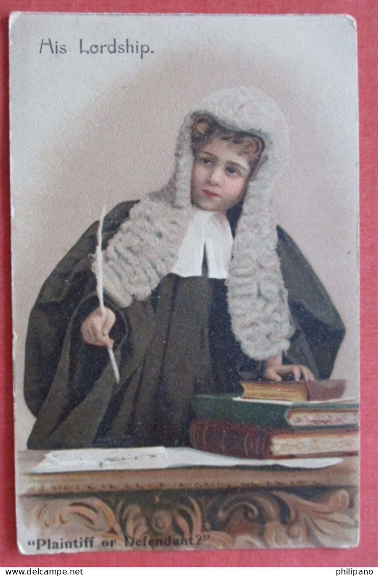 “His Lordship” Boy Dressed As Judge  Ref 6410 - Autres & Non Classés