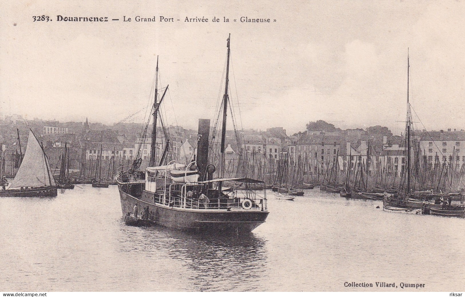 DOUARNENEZ(BATEAU GLANEUSE) - Morgat