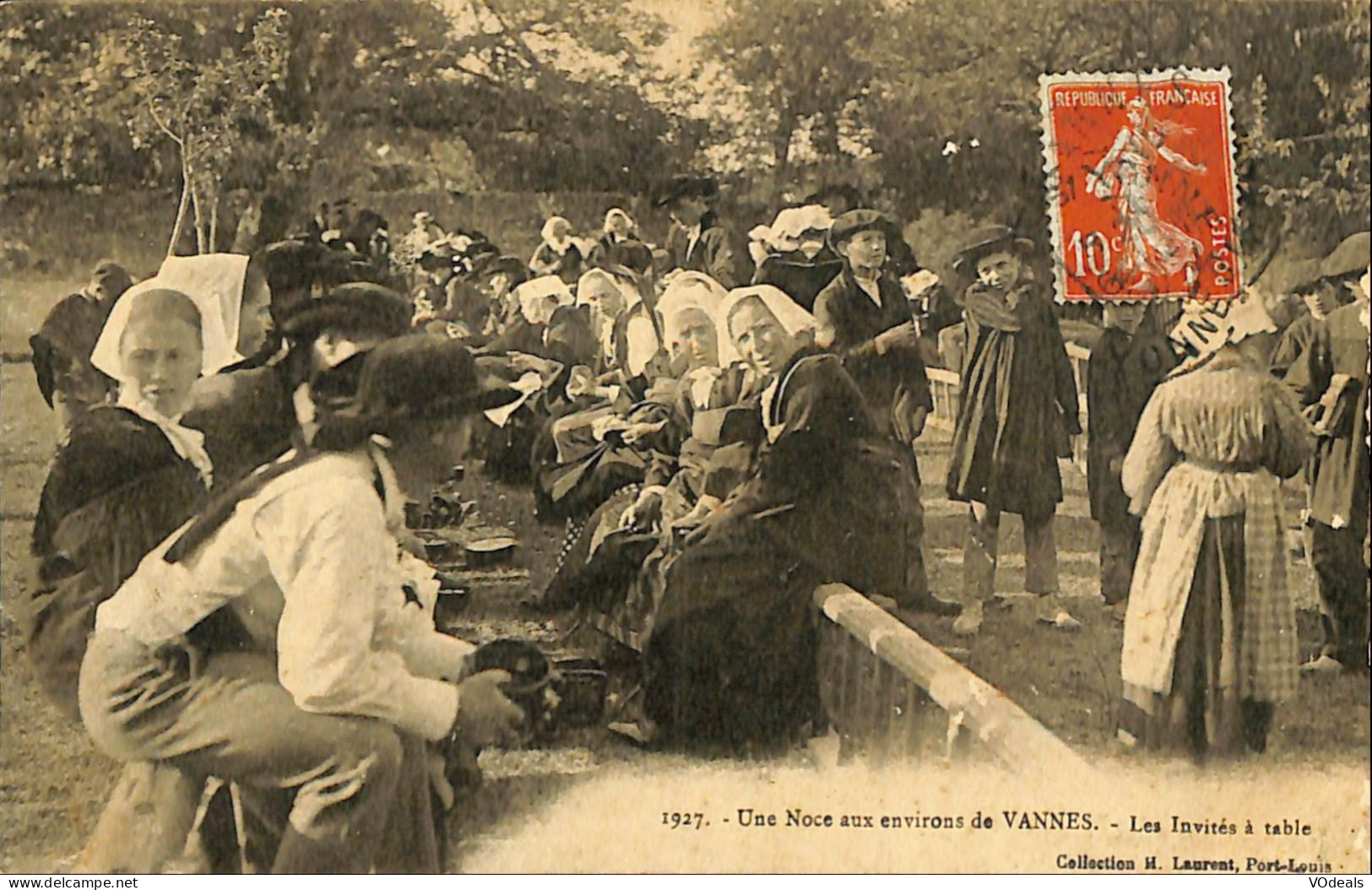 France (76) Morbihan - Une Noce Aux Environs De Vannes - Les Invités à Table - Vannes