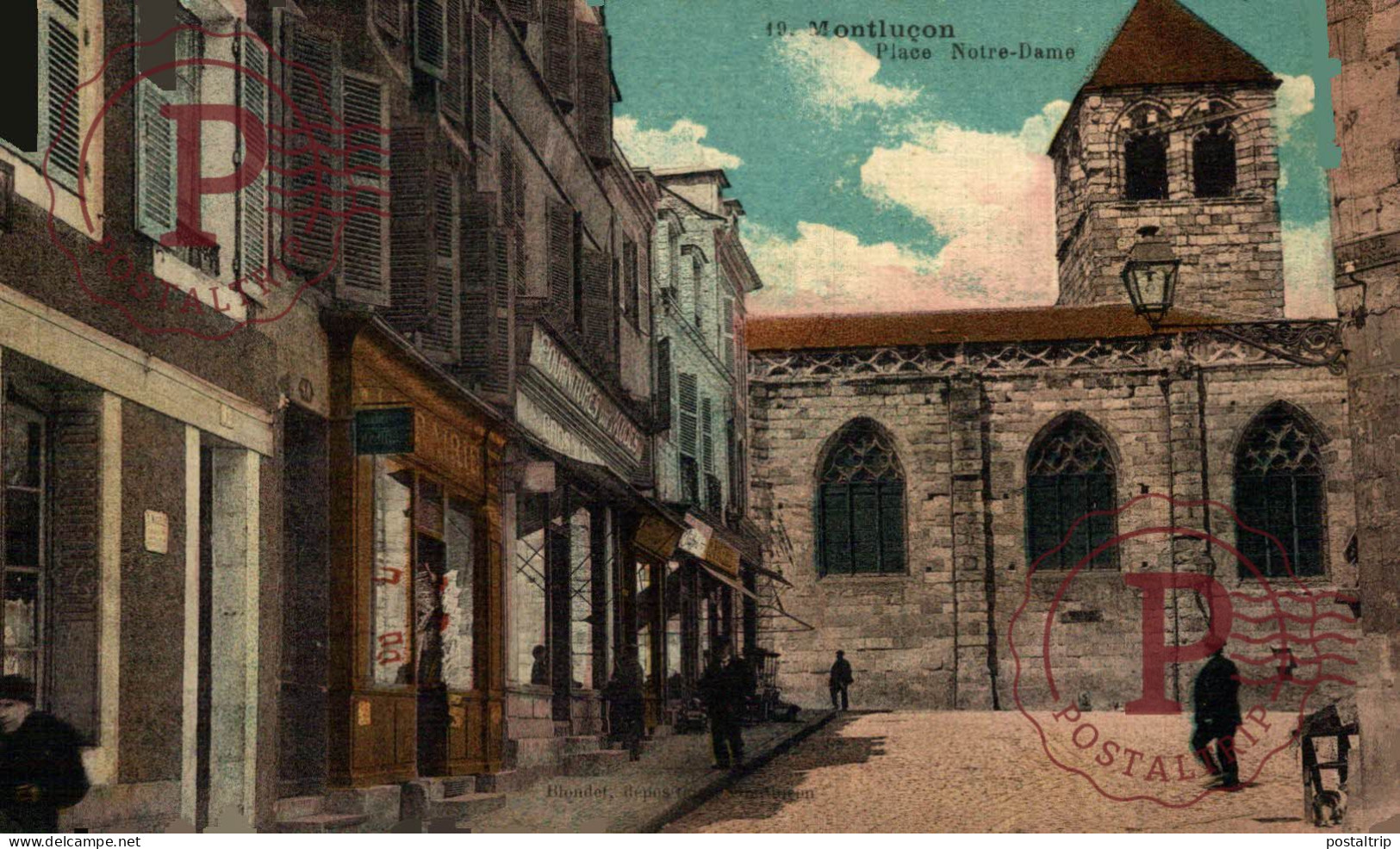 FRANCIA. FRANCE. 03 ALLIER MONTLUÇON PLACE NOTRE-DAME - Montlucon