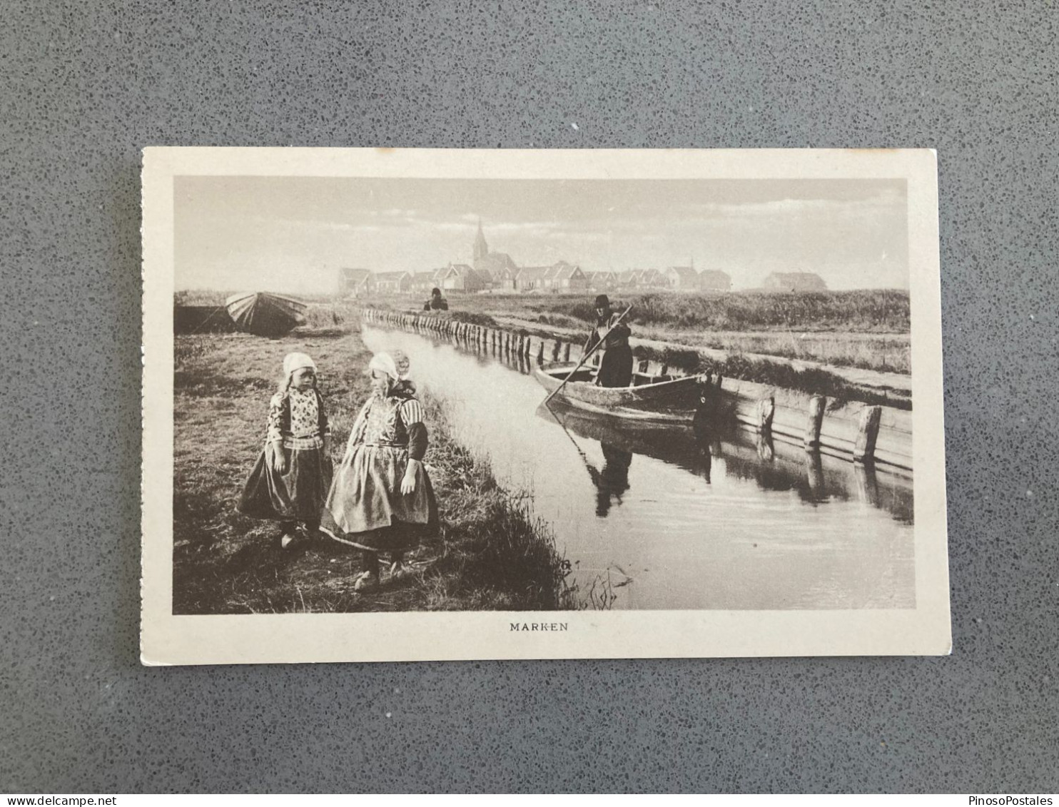 Marken Kinderen In De Wei Carte Postale Postcard - Marken