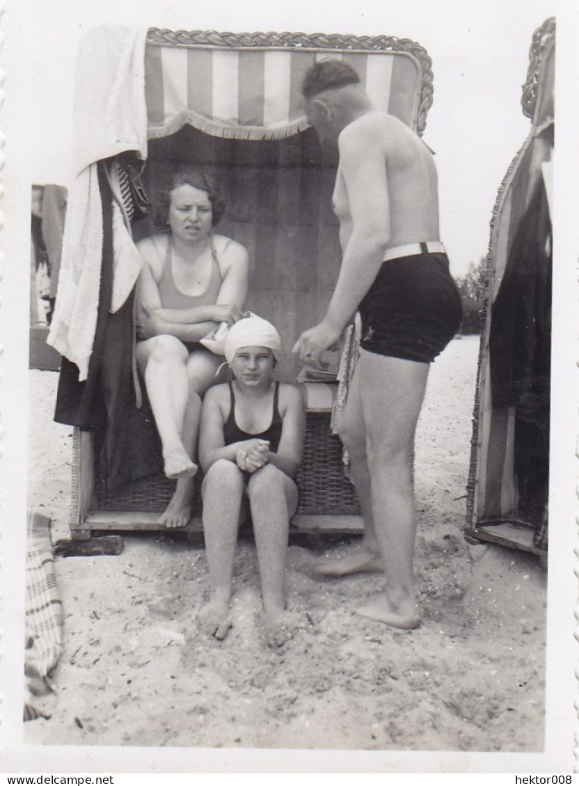 Altes Foto Vintage .Personen-Frauen-Männer-Badestrand. (  B13  ) - Anonymous Persons