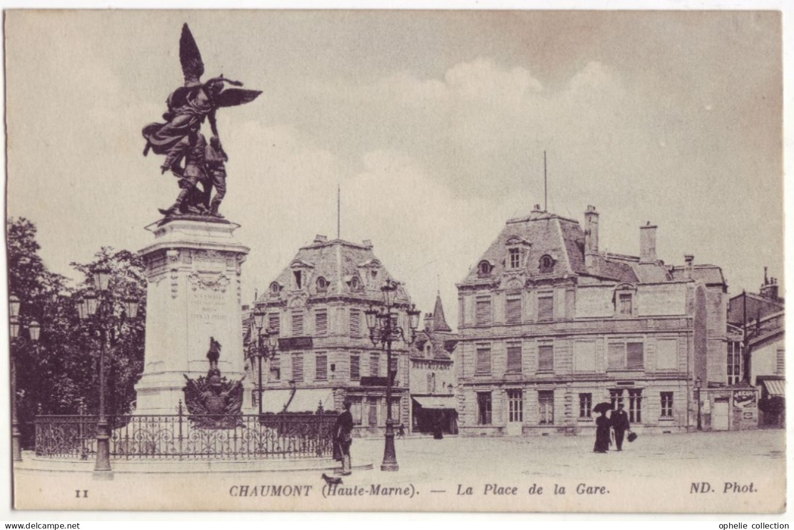 France - 52 - Chaumont - Place De La Gare - 7035 - Chaumont